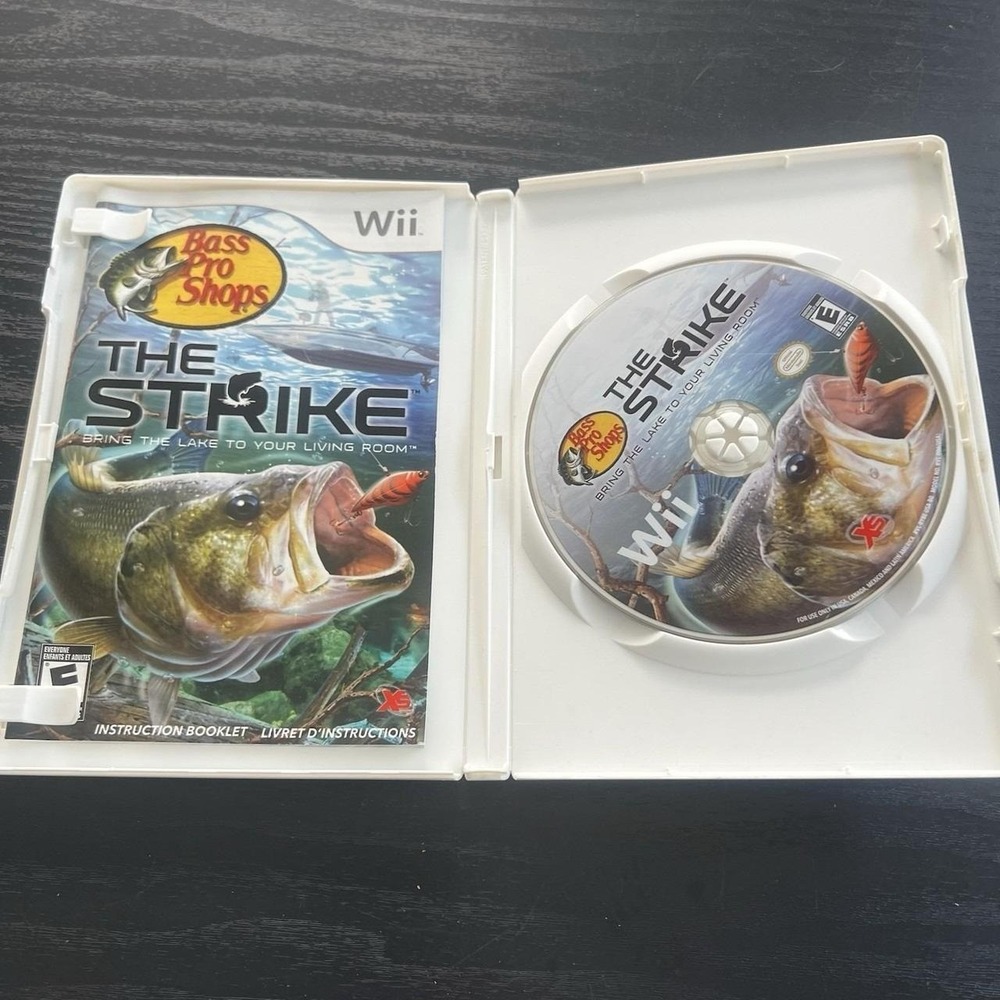 Bass Pro Shops: The Strike (Nintendo Wii, 2009) - Picture 2 of 4